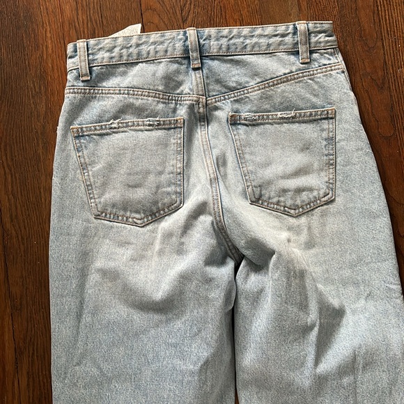 Zara light wash denim jeans high waisted - Picture 7 of 10